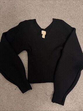 Heavy Knit Ribbed Black V-Neck Sweater